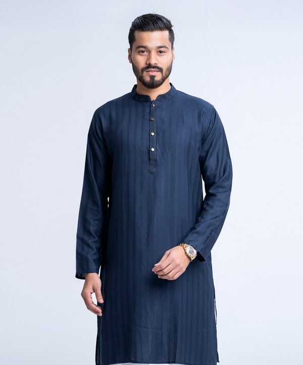 Blue semi-fitted Panjabi in Jacquard Cotton fabric. Designed with a mandarin collar and matching metal buttons on the placket.