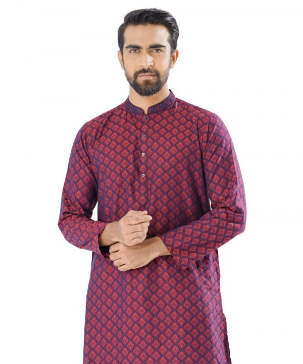 Maroon semi-fitted fitted Panjabi in Jacquard Cotton fabric. Designed with a mandarin collar and matching metal buttons on the placket.