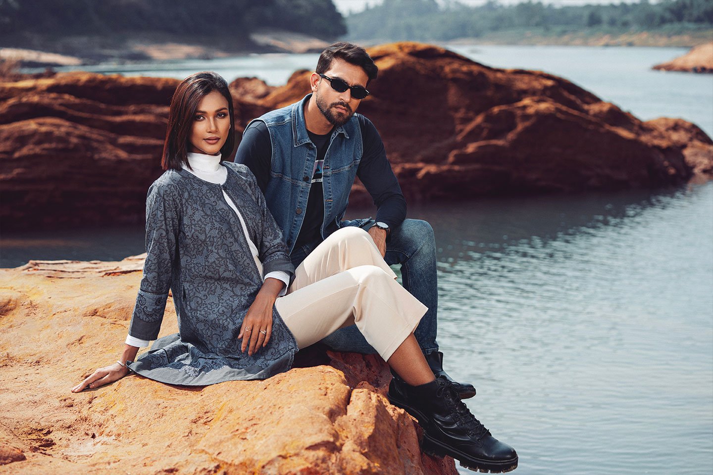 কাপলদের জন্য ট্রেন্ডি ডেনিম কালেকশন- Couple Trendy Denim Collection