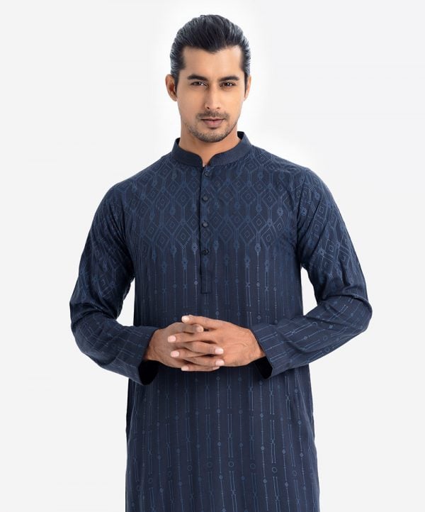 Men's slim fitted panjabi in cotton fabric. Mandarin collar with line stitching work and inseam pockets.