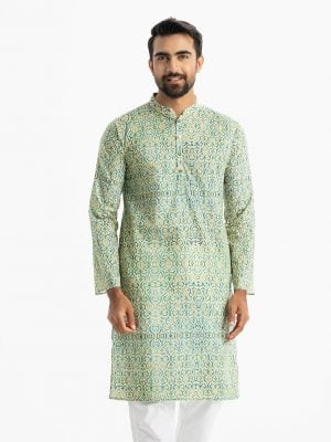 Men's semi-fitted panjabi in printed cotton fabric. Mandarin collar and inseam pockets.