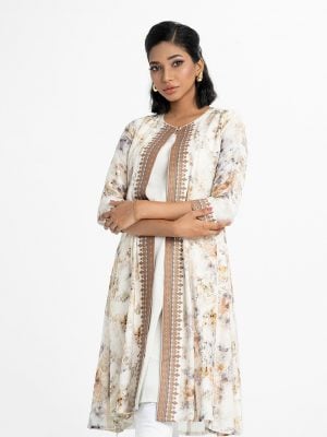 Women's floral printed shrug style kameez in blended cotton fabric. Round neck and three-quarter sleeves. Lace and patch at front and sleeves.