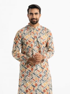 Men's slim-fitted panjabi in printed cotton fabric. Mandarin collar and inseam pockets.