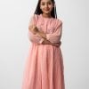 Teen girls long tunic in georgette fabric with crepe inner. Band neck, bishop sleeves, embroidery and karchupi at front.Teen girls long tunic in georgette fabric with crepe inner. Band neck, bishop sleeves, embroidery and karchupi at front.