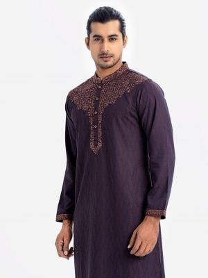 Men's slim fitted panjabi in Jacquard fabric. Mandarin collar with embroidery and karchupi and inseam pockets