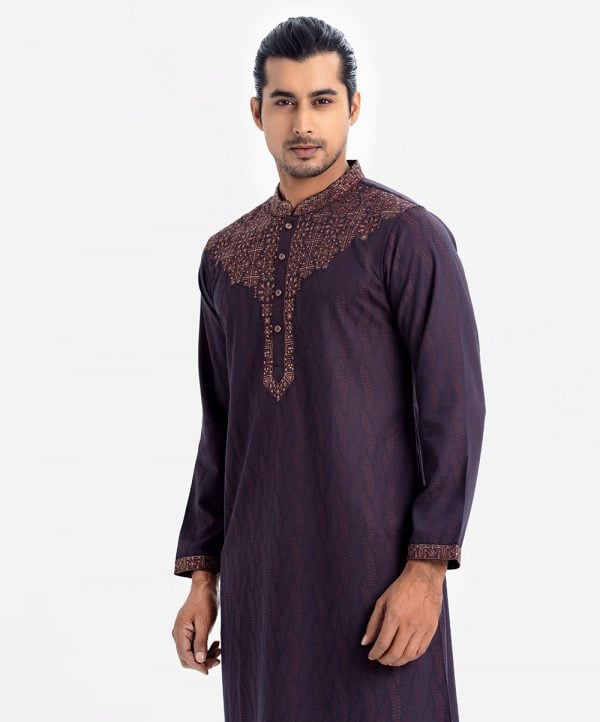 Men's slim fitted panjabi in Jacquard fabric. Mandarin collar with embroidery and karchupi and inseam pockets