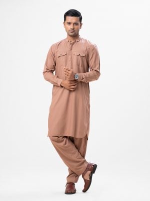 Men's kabli set in viscose fabric. Mandarin collar with hidden button placket. Two chest pockets kabli suit and pajama.