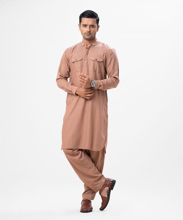 Men's kabli set in viscose fabric. Mandarin collar with hidden button placket. Two chest pockets kabli suit and pajama.