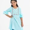 Kids A-line tunic in crepe fabric. Round neck, puff-sleeved. karchupi at the front.