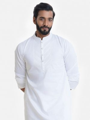 Men's slim fitted panjabi in cotton fabric. Mandarin collar, full sleeves. Inseam pockets. Embroidery at front.