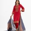 Women's printed straight salwar kameez in crepe fabric. Round neck, three-quarter sleeves and karchupi at the front. Paired with joom pant and a half-silk dupatta.